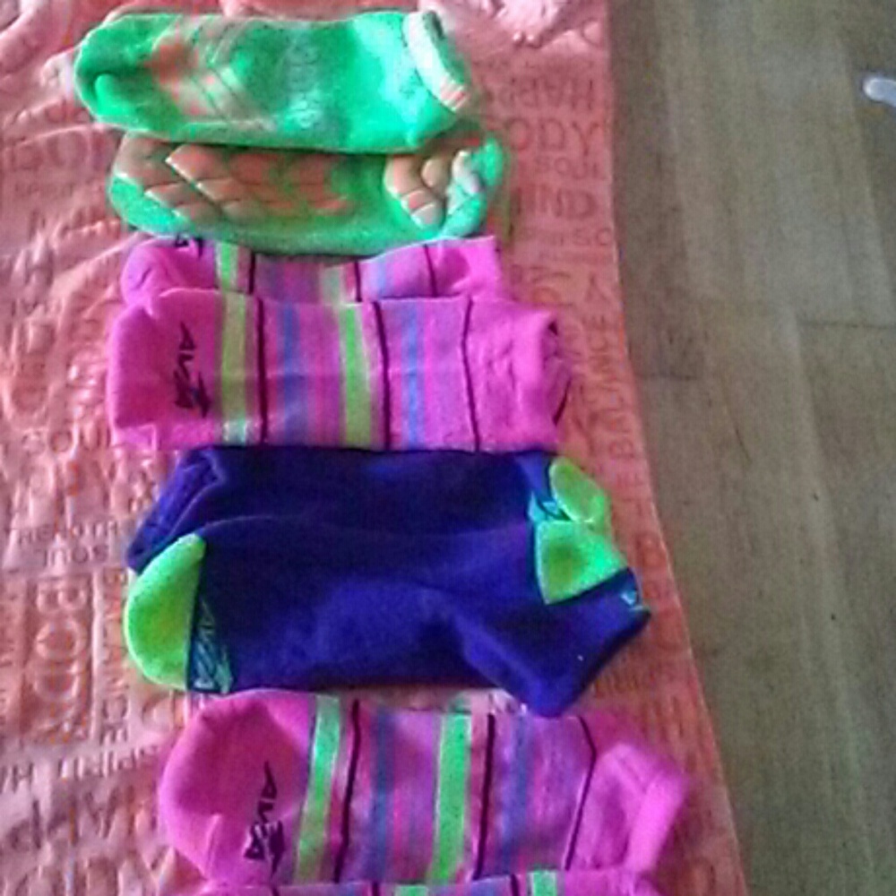 Juniors size 7-8  ankle socks